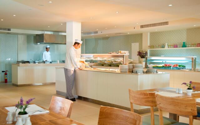 Pernera Beach Hotel