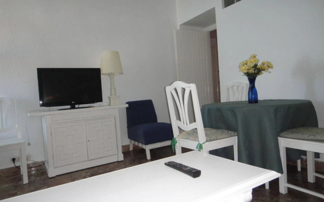 Apartamentos La Roca Rentals