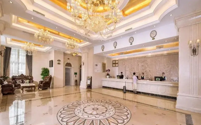 Vienna Hotel Shawan