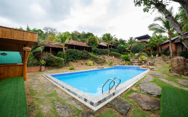 OYO 164 Mely Wow Resort