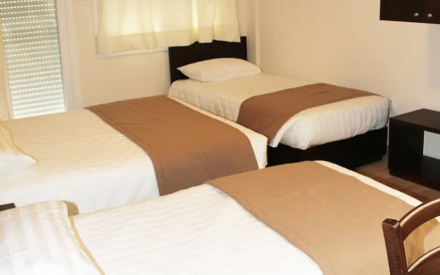 Hotel REA