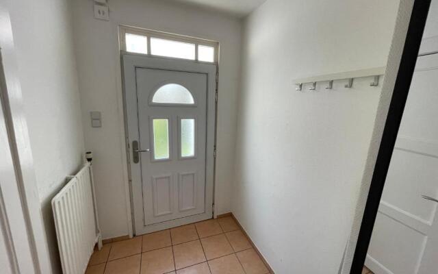 Familienfreundliches Einzelhaus mit 4-5 Schlafzimmern am Stadtwald