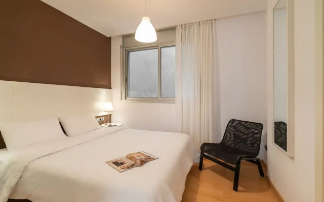 Casanova Apartments By Olala Homes