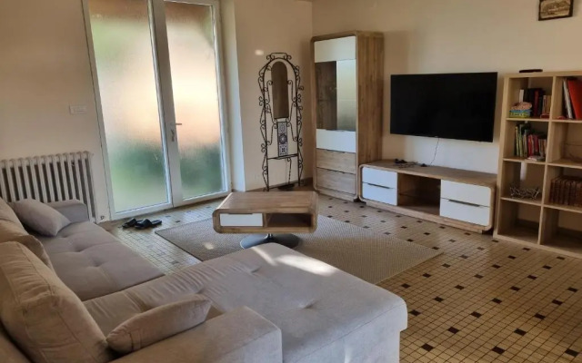 Adorable appartement avec piscine et SPA