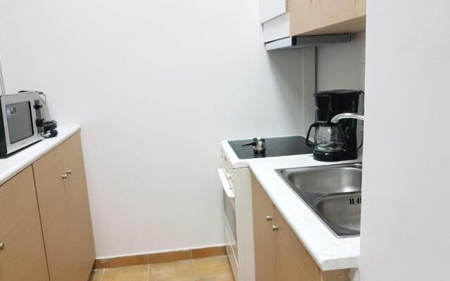 Palette Apartment Terracotta - Athens Center, 3 BD, 2 BATH