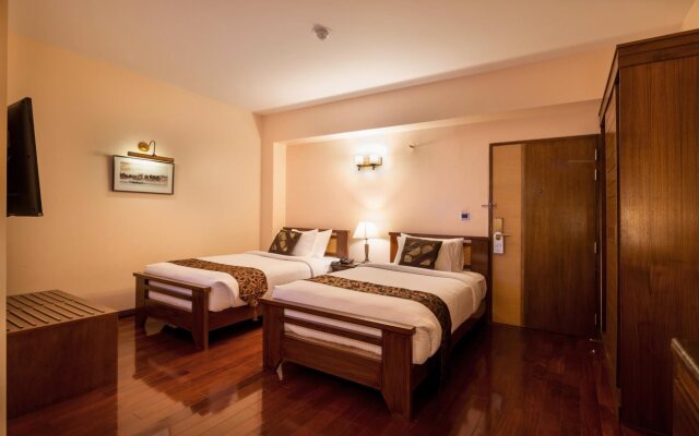 The Colonial Residence & Suites