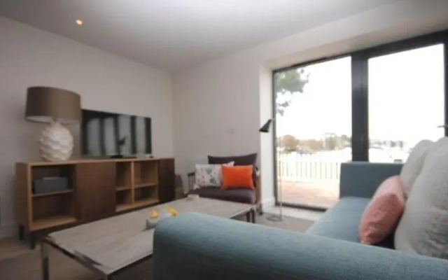 Seaview Holidays - Salterns Village