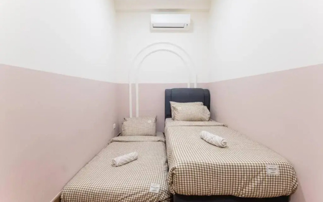 Arte Mont Kiara Duplex 4 pax Jacuzzi