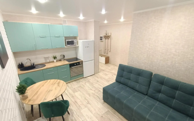 Apartments on Kuzmina Boulevard 27