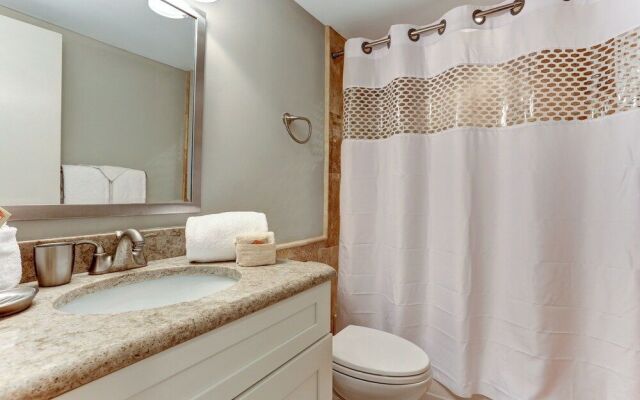 North End Corner Unit with View of the Ocean and Miles of Sandy Beach by RedAwning