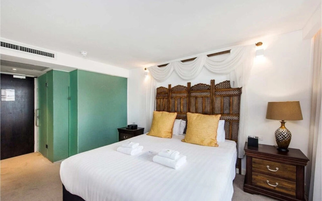 Boho Room in the City With Remarkable Rooftop