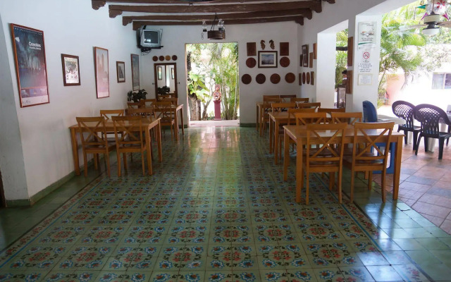 Hotel DORALBA INN Chichén