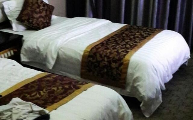 Rongfu Hotel
