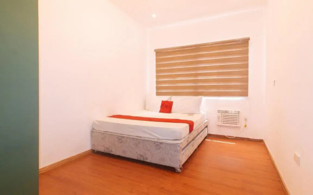 RedDoorz @ Sun Miles Condominium