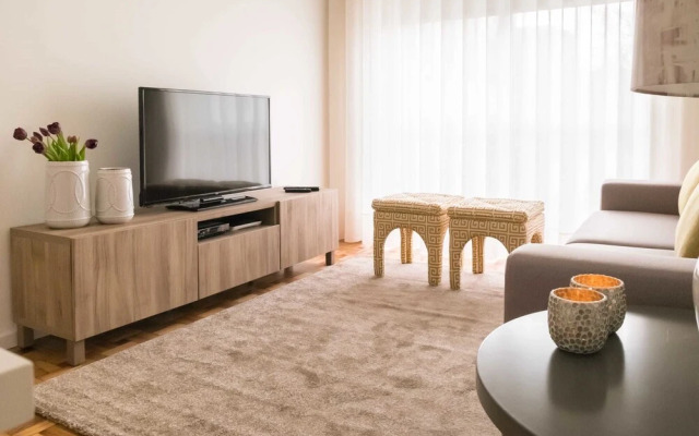 Simon Guest Apartments