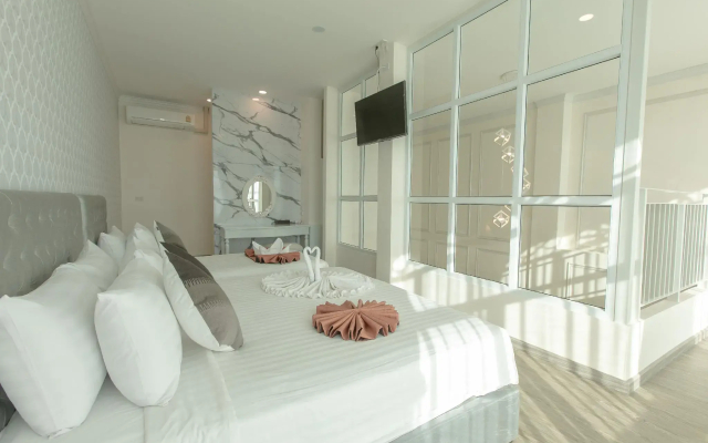 De Hug Hotel & Residence