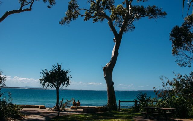 Nomads Noosa Backpackers Hostel