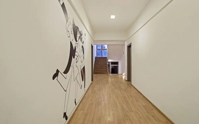 OYO Townhouse 030 Ashram Road Ahmedabad