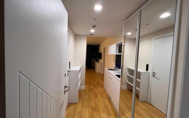 Orbi City Apartament