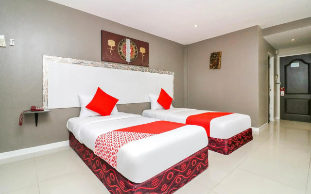 Natural Beach Hotel Pattaya