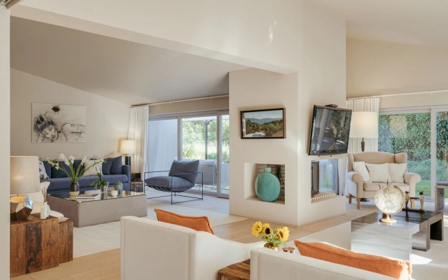 Light Villa by Cadenzalux