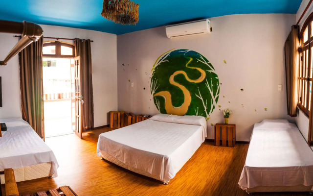 Local Hostel Manaus