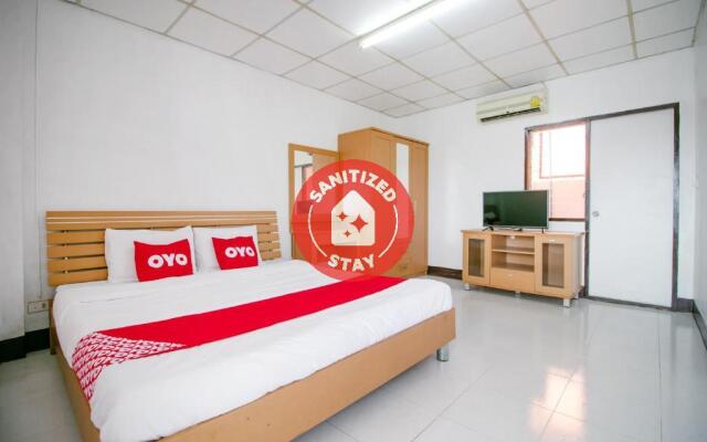 OYO 525 MRT Phetkasem 48 Place