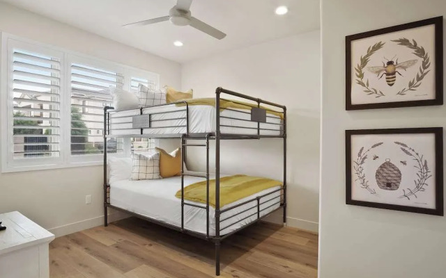 Magnolia Pool, Hot Tub, and Pickleball!