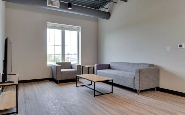 Walkable Bloomington Apartment Near IU Campus! - фото 3