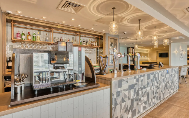 Отель Premier inn Manchester City Centre (ex. Princess Street)