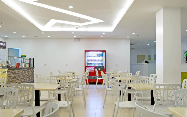 Go Hotels Manila Airport Road
