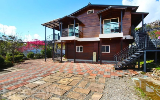 Lusenb Leisure Villa