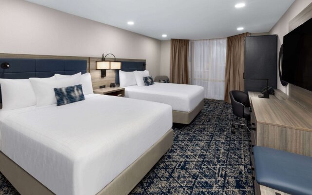 Holiday Inn Select Dfw Airport South