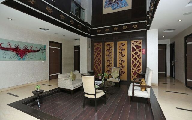 OYO 386 Hotel Lotus Panache