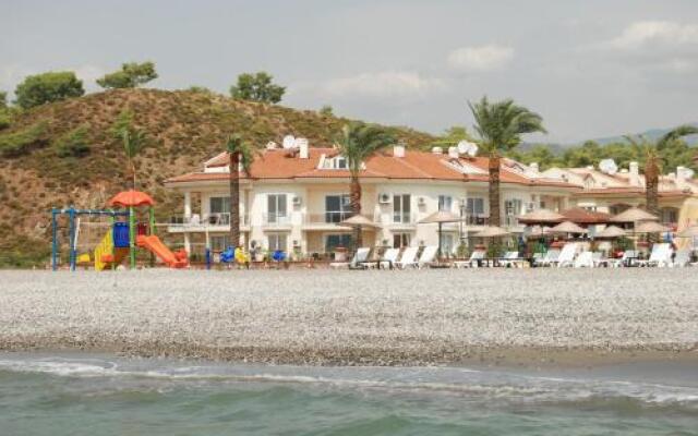 Sunset Beach Club Aqualettings Aqua 32