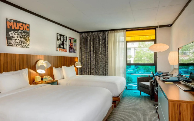 The Verb Hotel