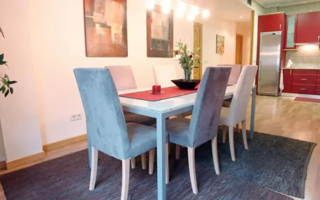Friendly Rentals Retiro I