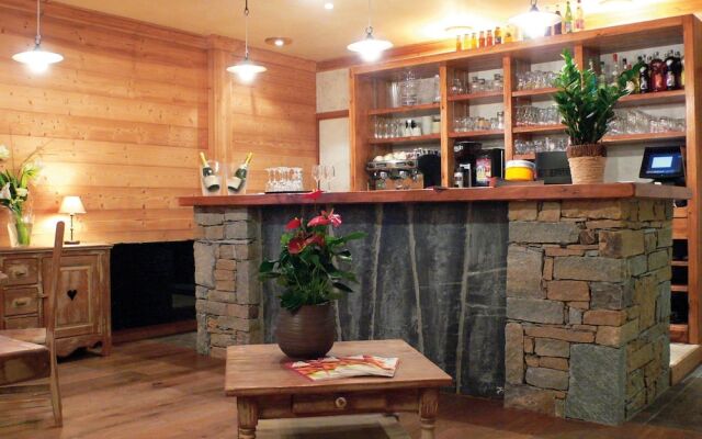 Cosy apartment in Brides les Bains 600m from the skilift