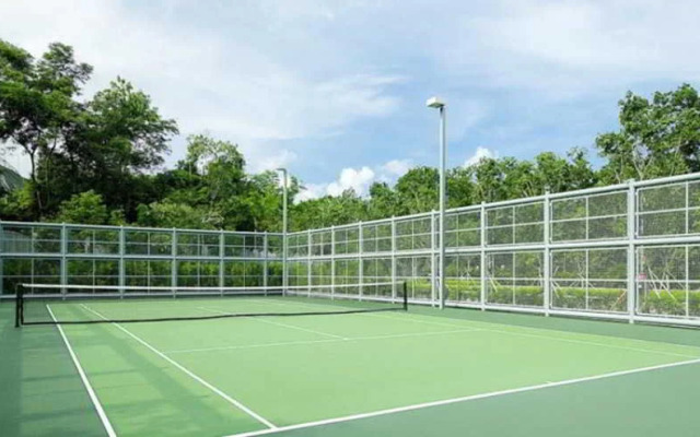 The University Town International Hotel