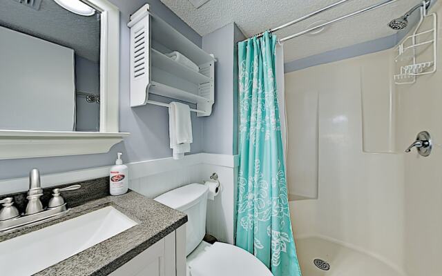 1005wate 3 Bedroom Condo