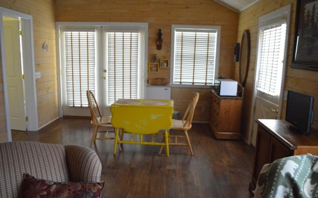 La Maison Sur Le Hill Bed & Breakfast