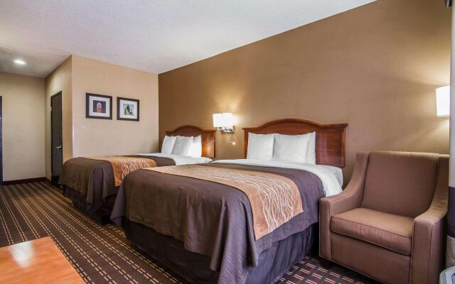 Quality Inn & Suites I-35 E / Walnut Hill