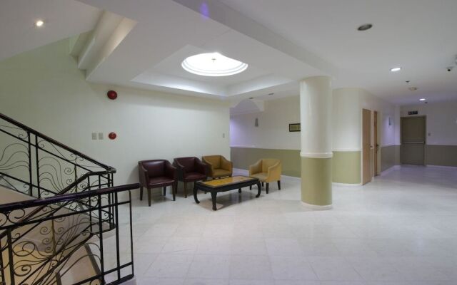 EON Centennial Plaza Hotel