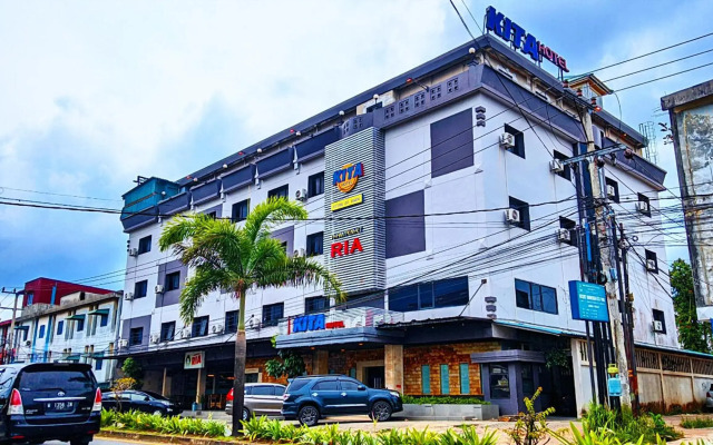 OYO 1896 Kita Hotel
