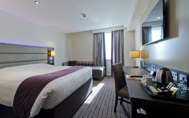 Premier Inn London Southgate