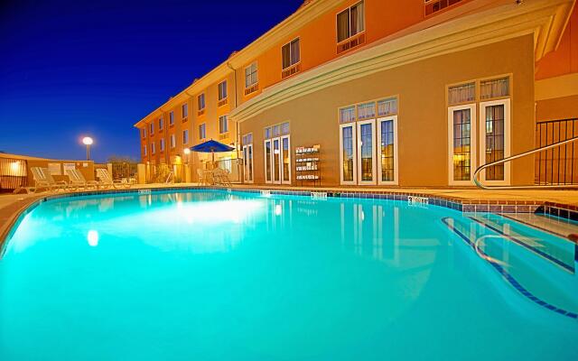 Holiday Inn Express & Suites Tucson by IHG