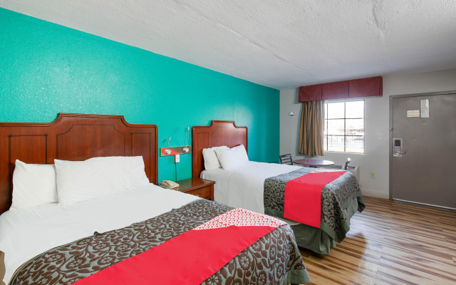 Hotel O Columbia Downtown near I-65
