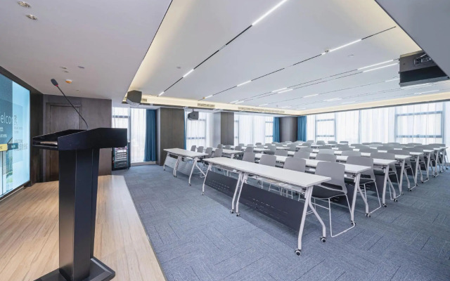 Golden °R Hotel(Shenlongcheng Store of Municipal People's Government)