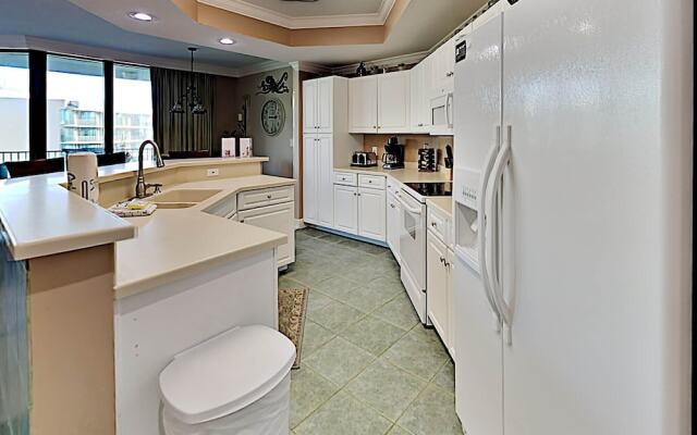 Phoenix on the Bay #1410