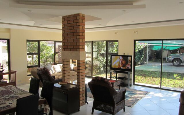 Art Lodges